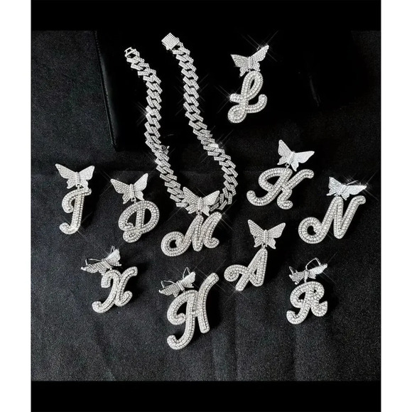 Gold Butterfly Letter Cuban Link Chain Necklace Hip Hop Street Fashion Letter M - Picture 4 of 4